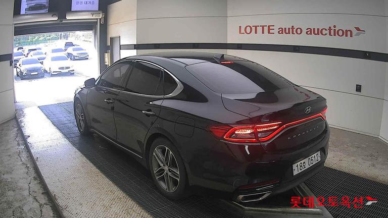 2019 HYUNDAI Grandeur