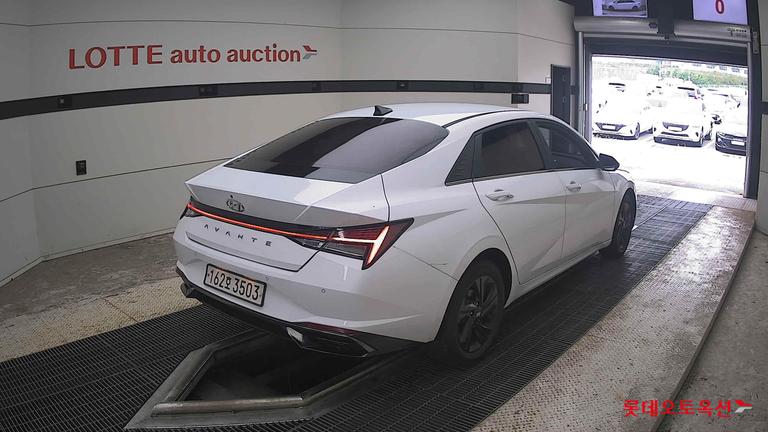 2021 HYUNDAI Avante