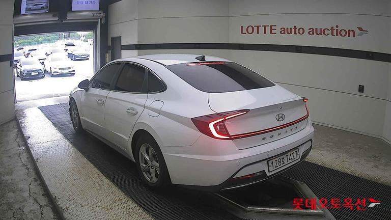 2020 HYUNDAI SONATA