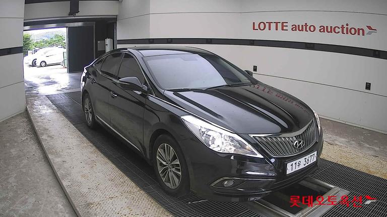 2016 HYUNDAI Grandeur