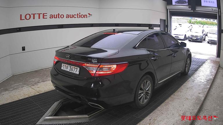2016 HYUNDAI Grandeur
