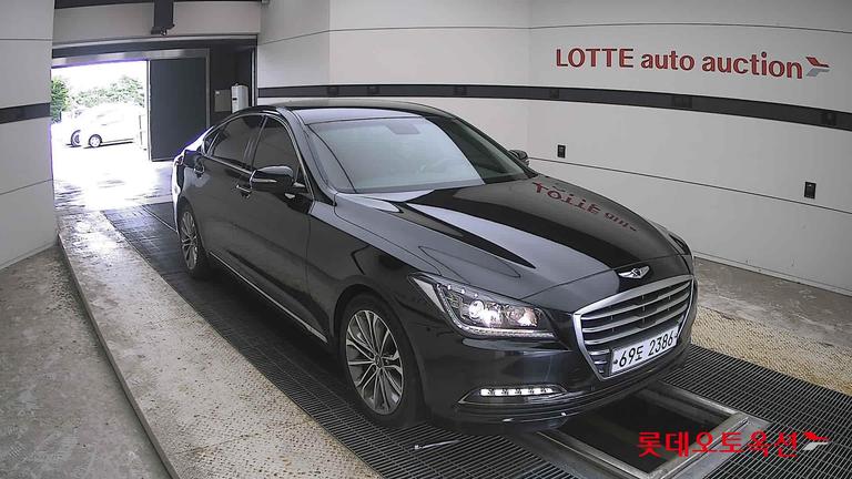 2014 HYUNDAI GENESIS