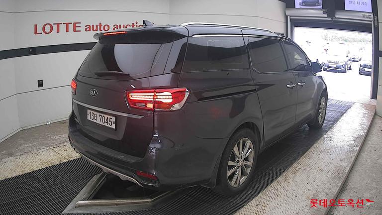 2019 KIA Carnival