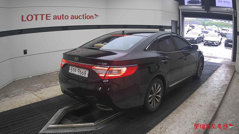 2012 HYUNDAI Grandeur