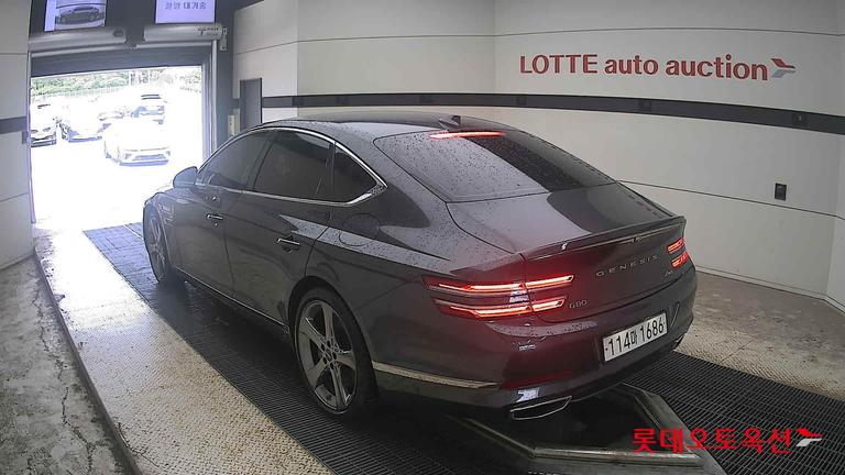 2022 GENESIS G80