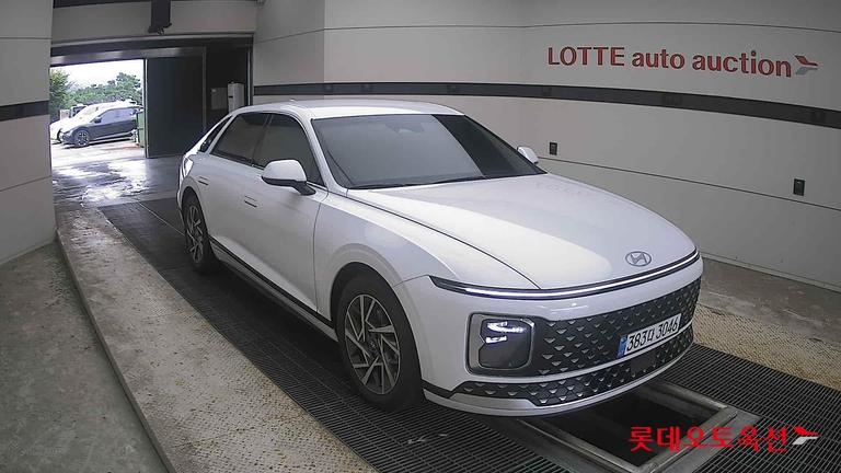 2026 HYUNDAI Grandeur