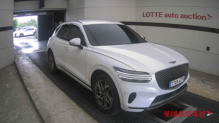 2023 HYUNDAI GENESIS