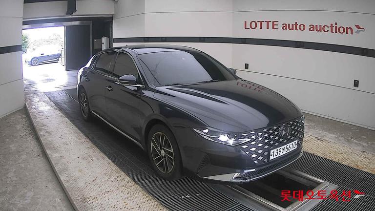 2020 HYUNDAI Grandeur