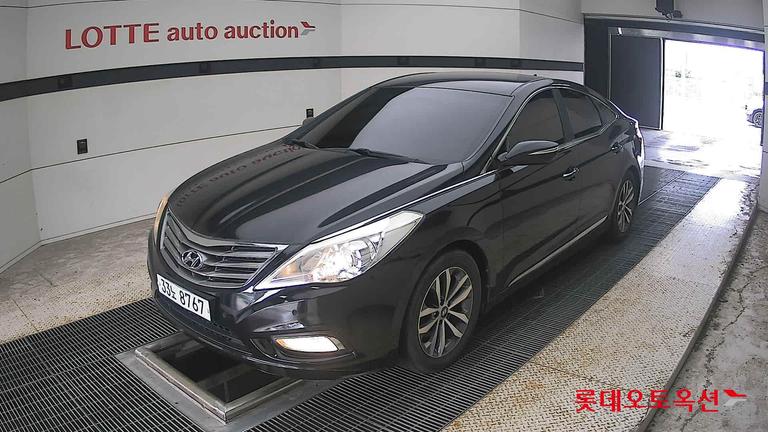 2012 HYUNDAI Grandeur