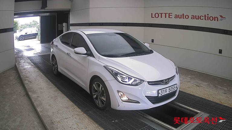 2015 HYUNDAI Avante