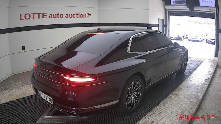 2022 GENESIS G90