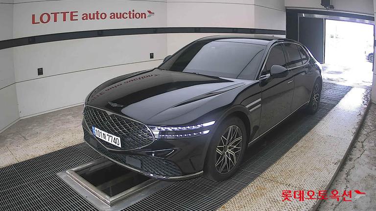 2022 GENESIS G90