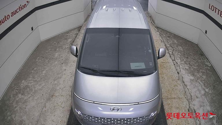 2023 HYUNDAI Staria