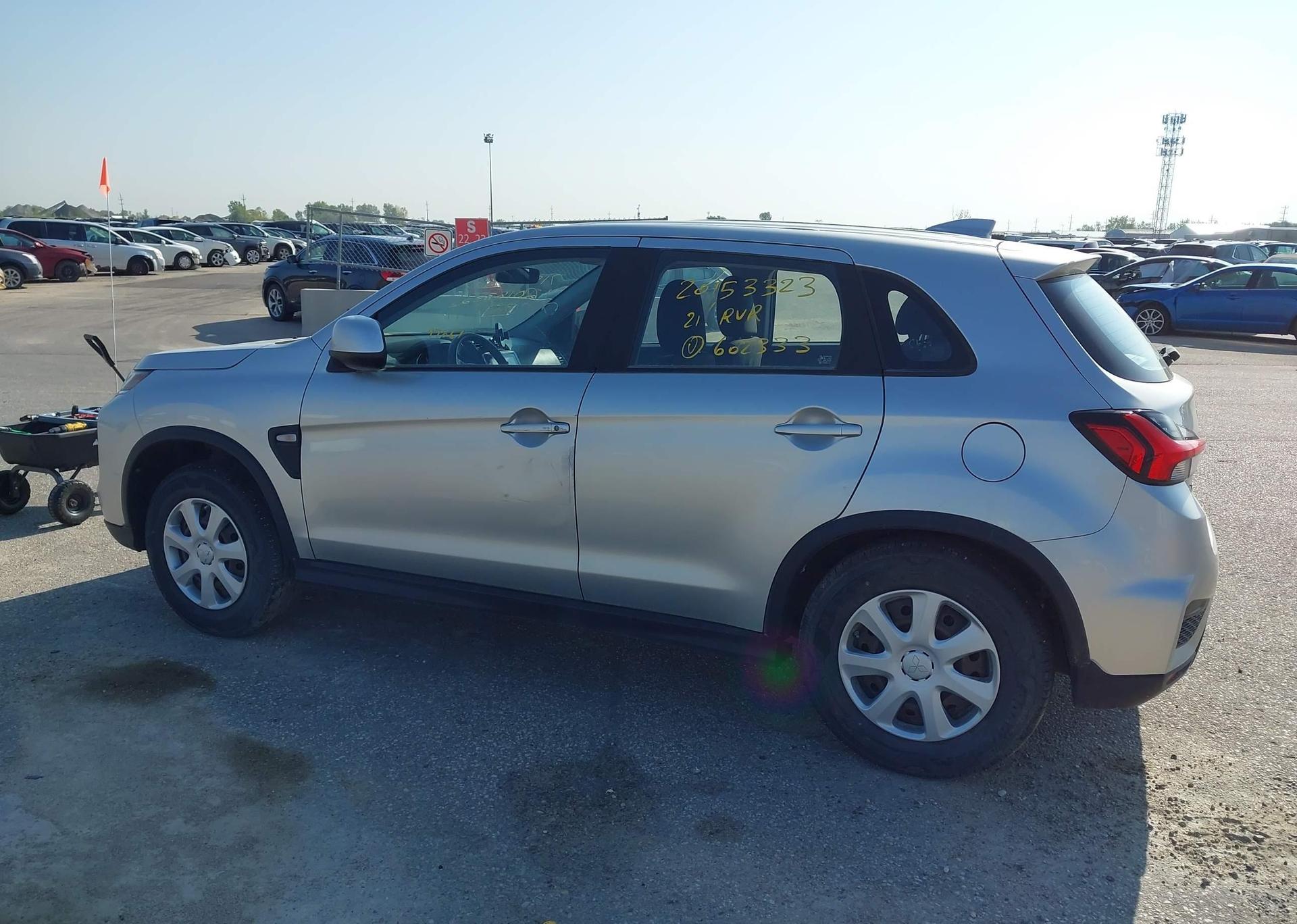 2021 MITSUBISHI RVR ES