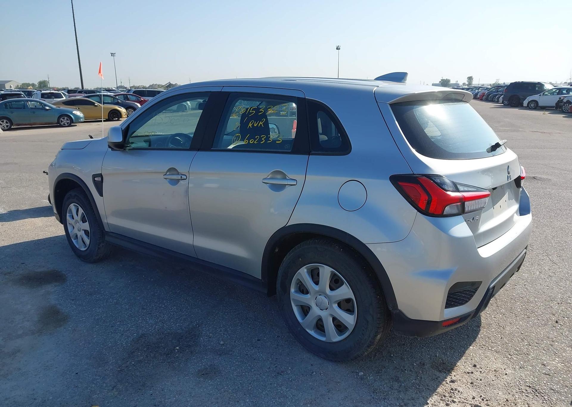 2021 MITSUBISHI RVR ES