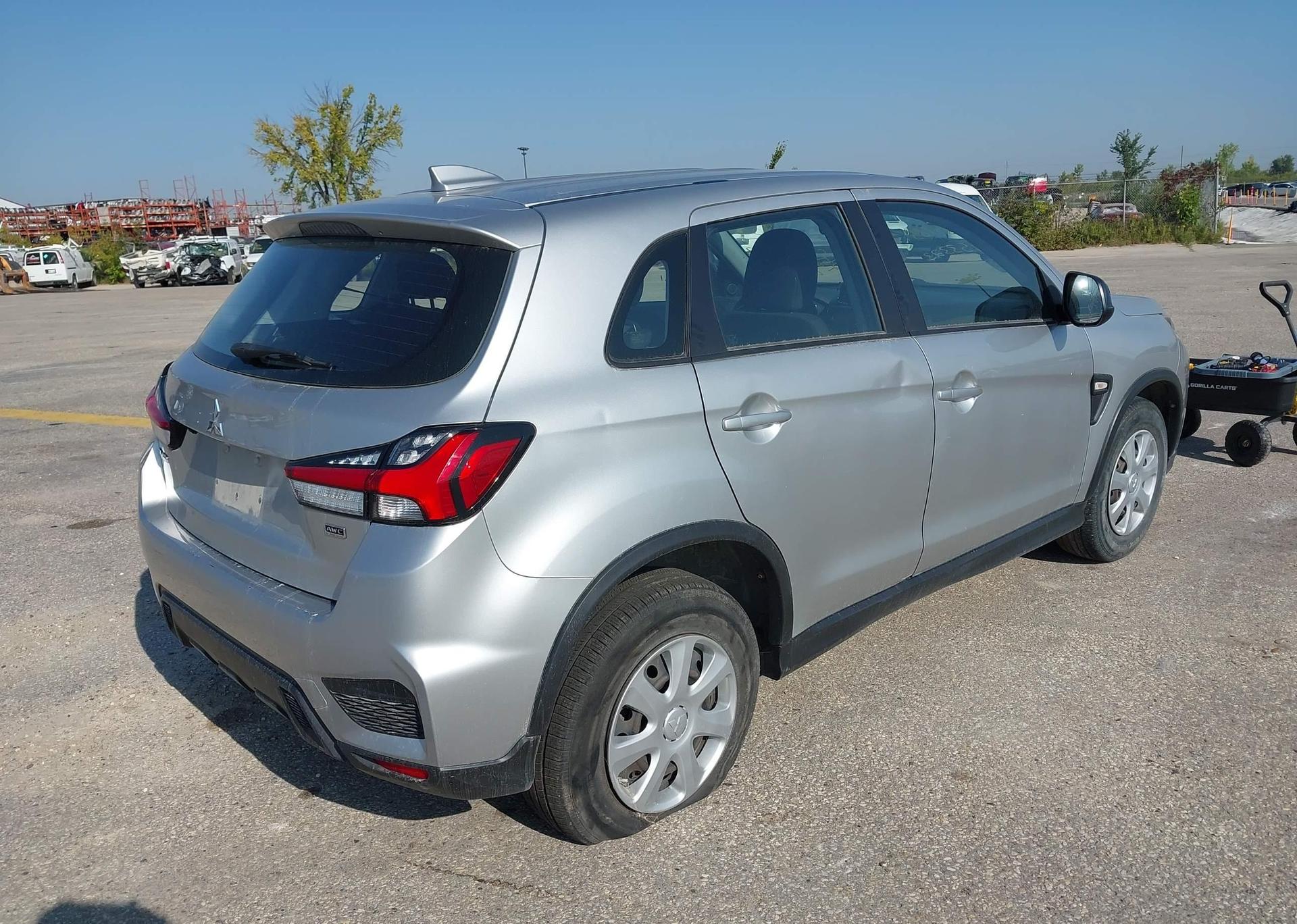 2021 MITSUBISHI RVR ES