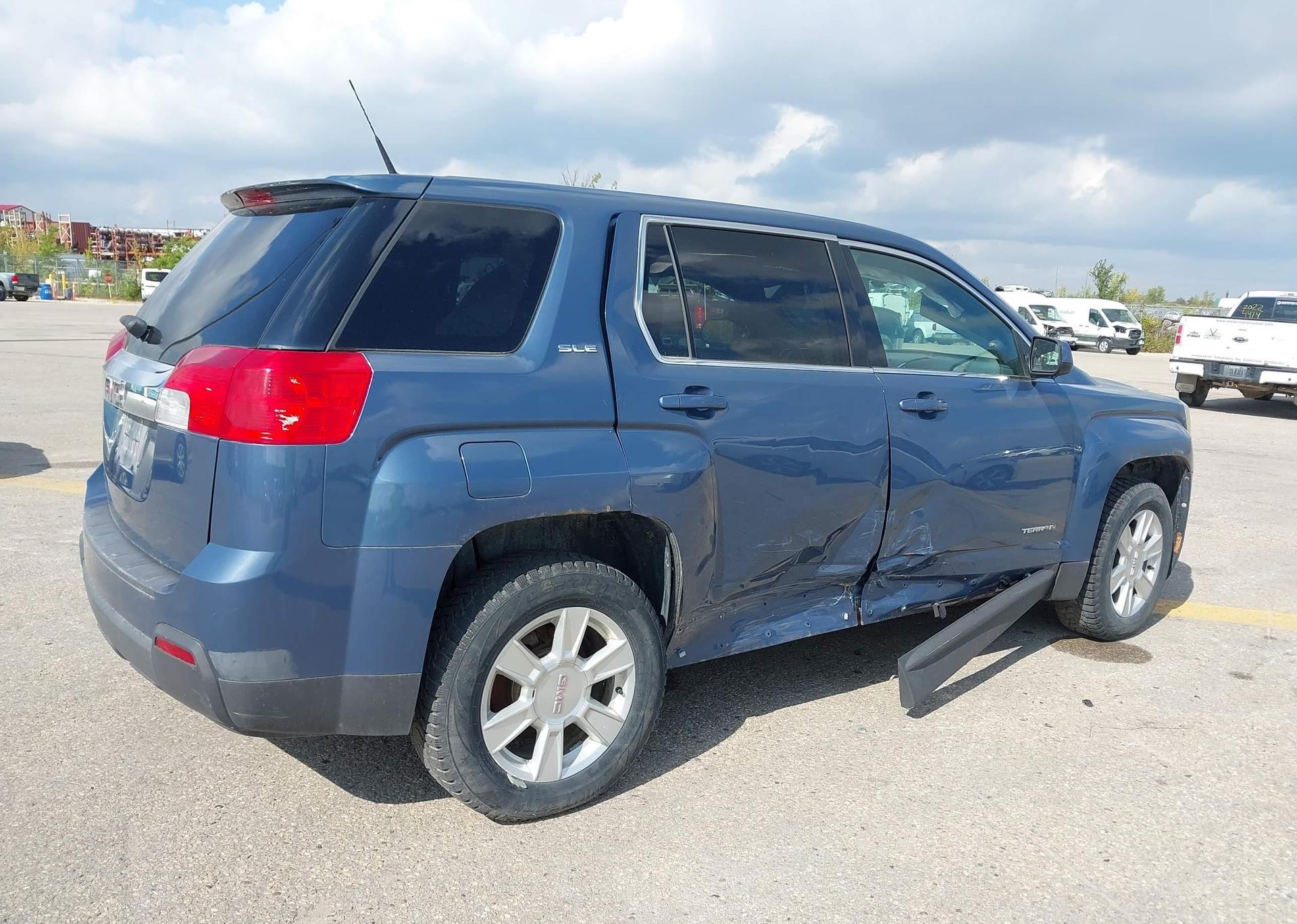 2011 GMC TERRAIN SLE