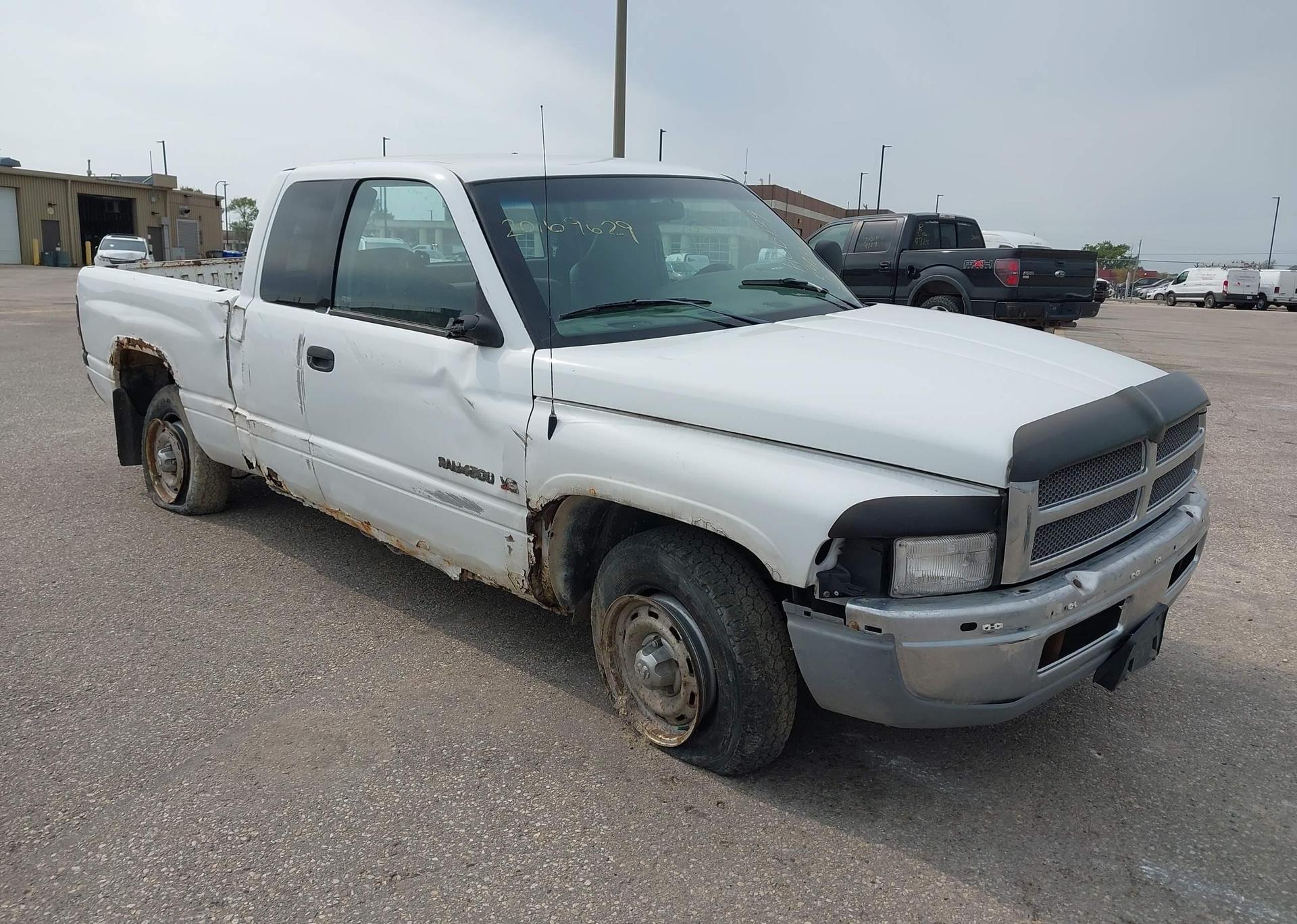 2001 DODGE RAM 1500 QUAD CAB