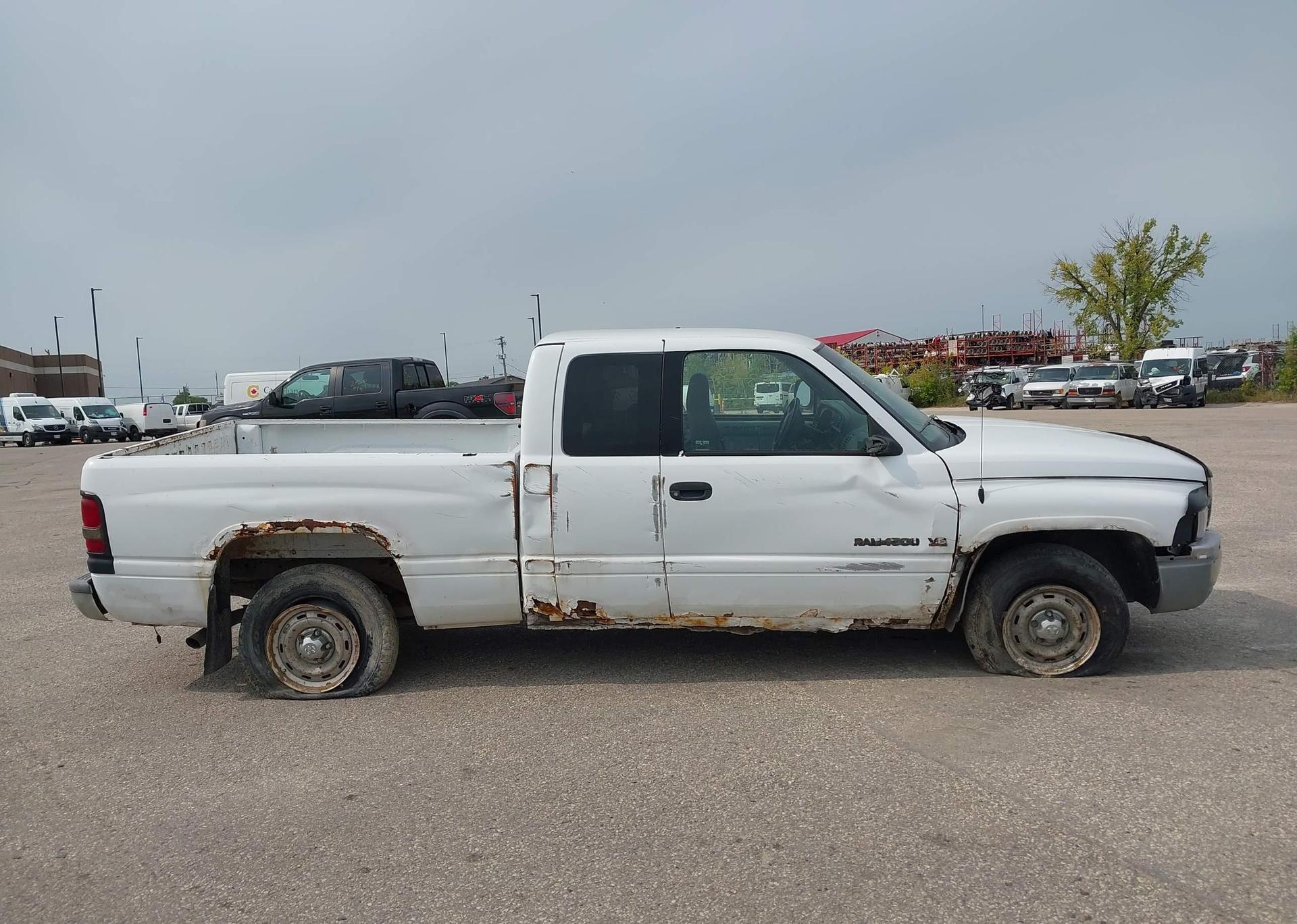 2001 DODGE RAM 1500 QUAD CAB