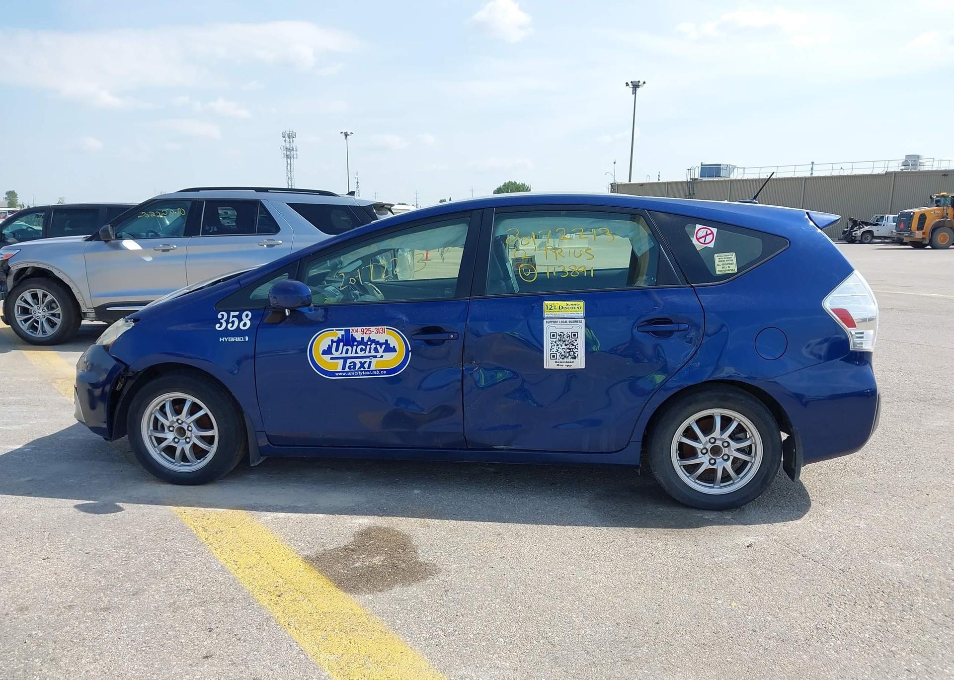 2012 TOYOTA PRIUS V