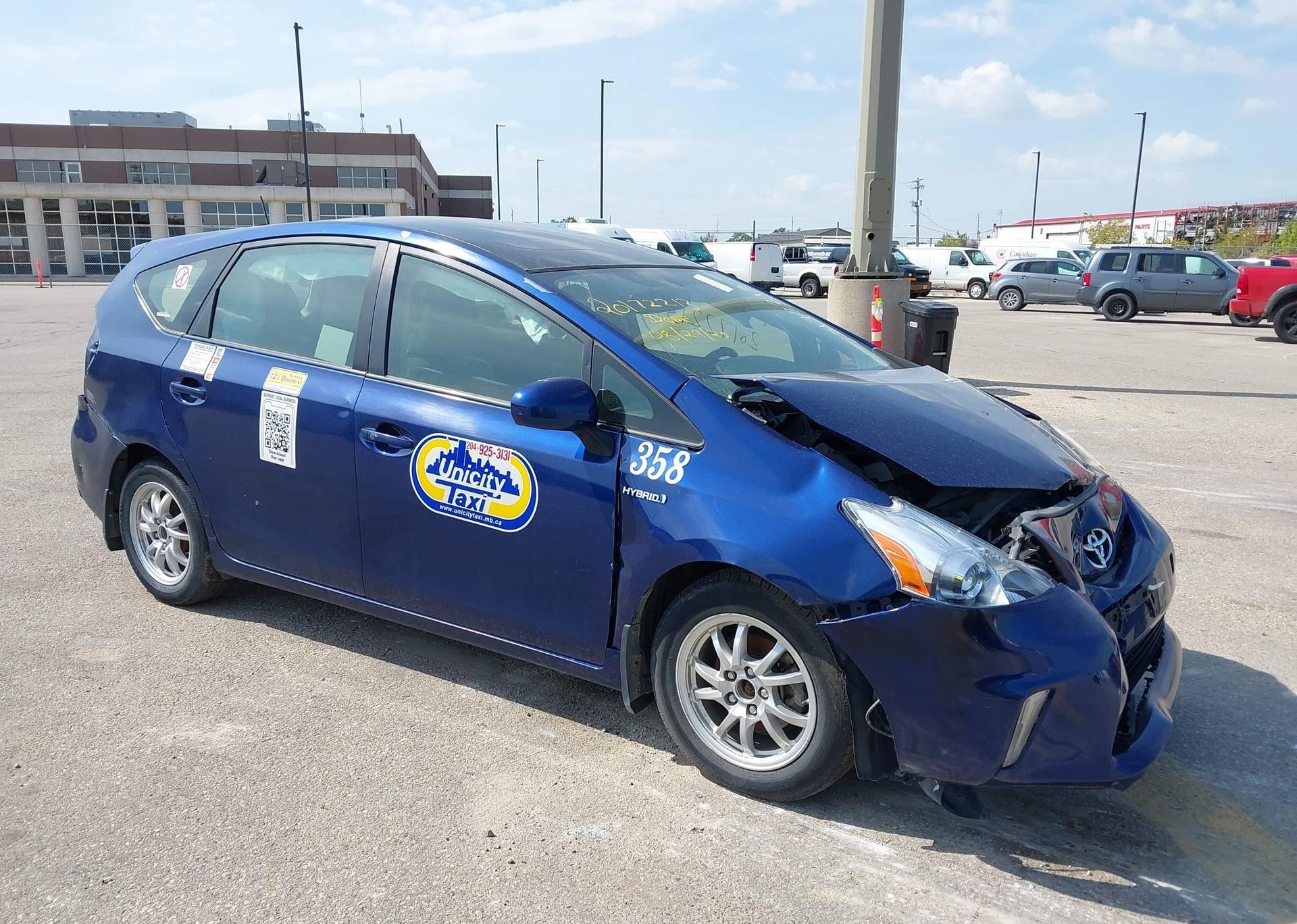 2012 TOYOTA PRIUS V