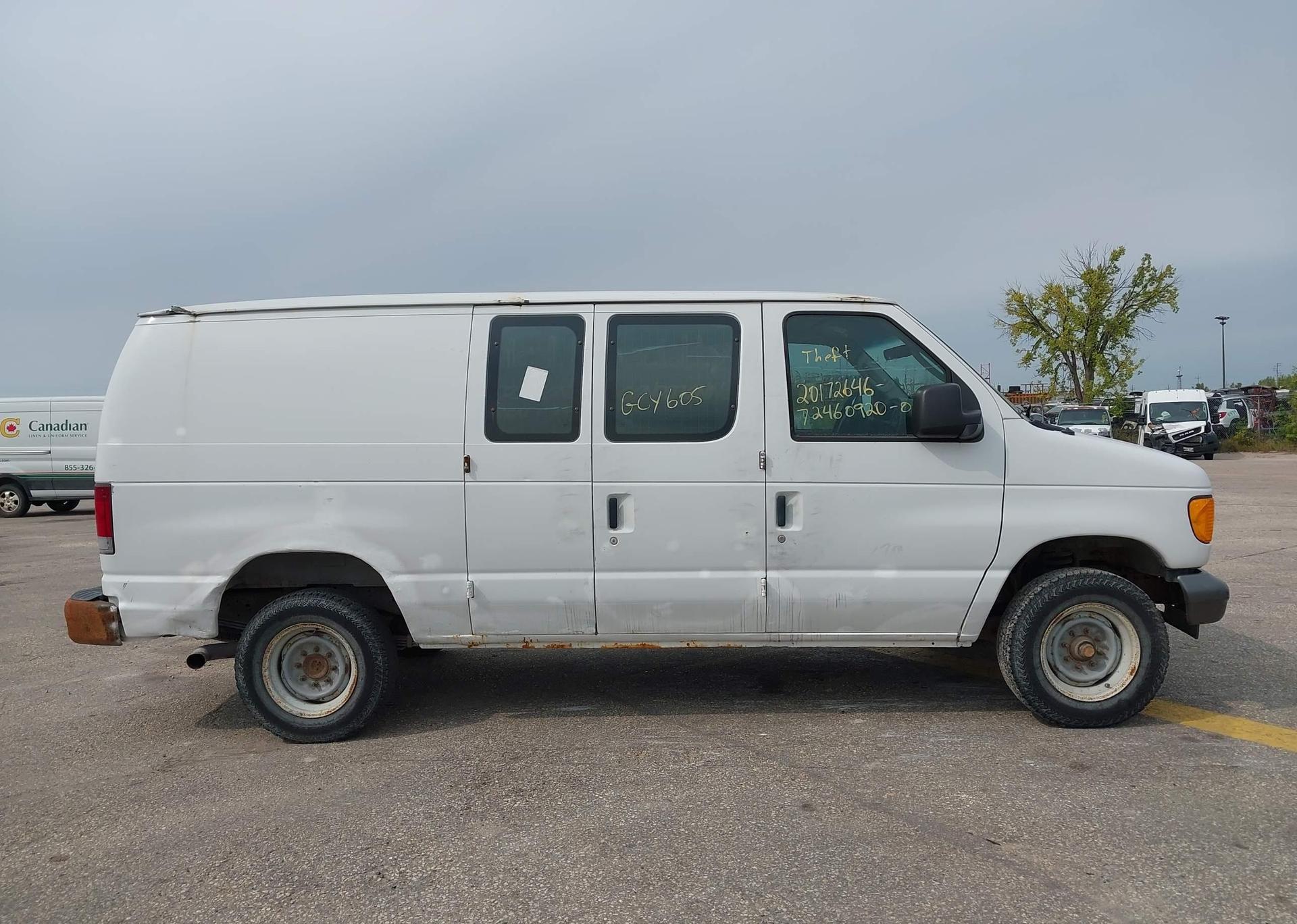 2005 FORD E250 ECONOLINE CARGO