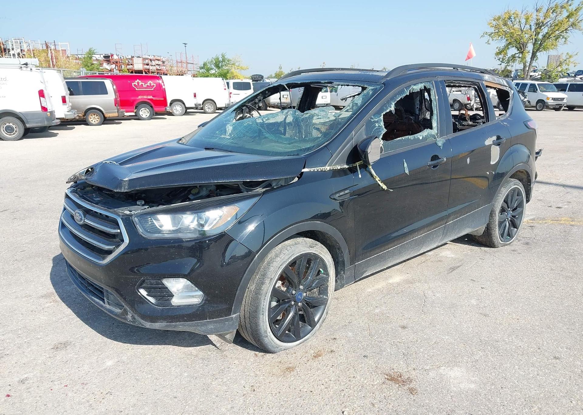 2018 FORD ESCAPE SE