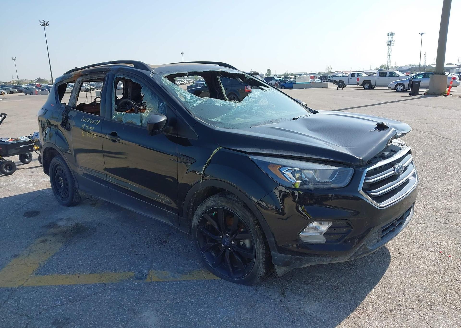2018 FORD ESCAPE SE