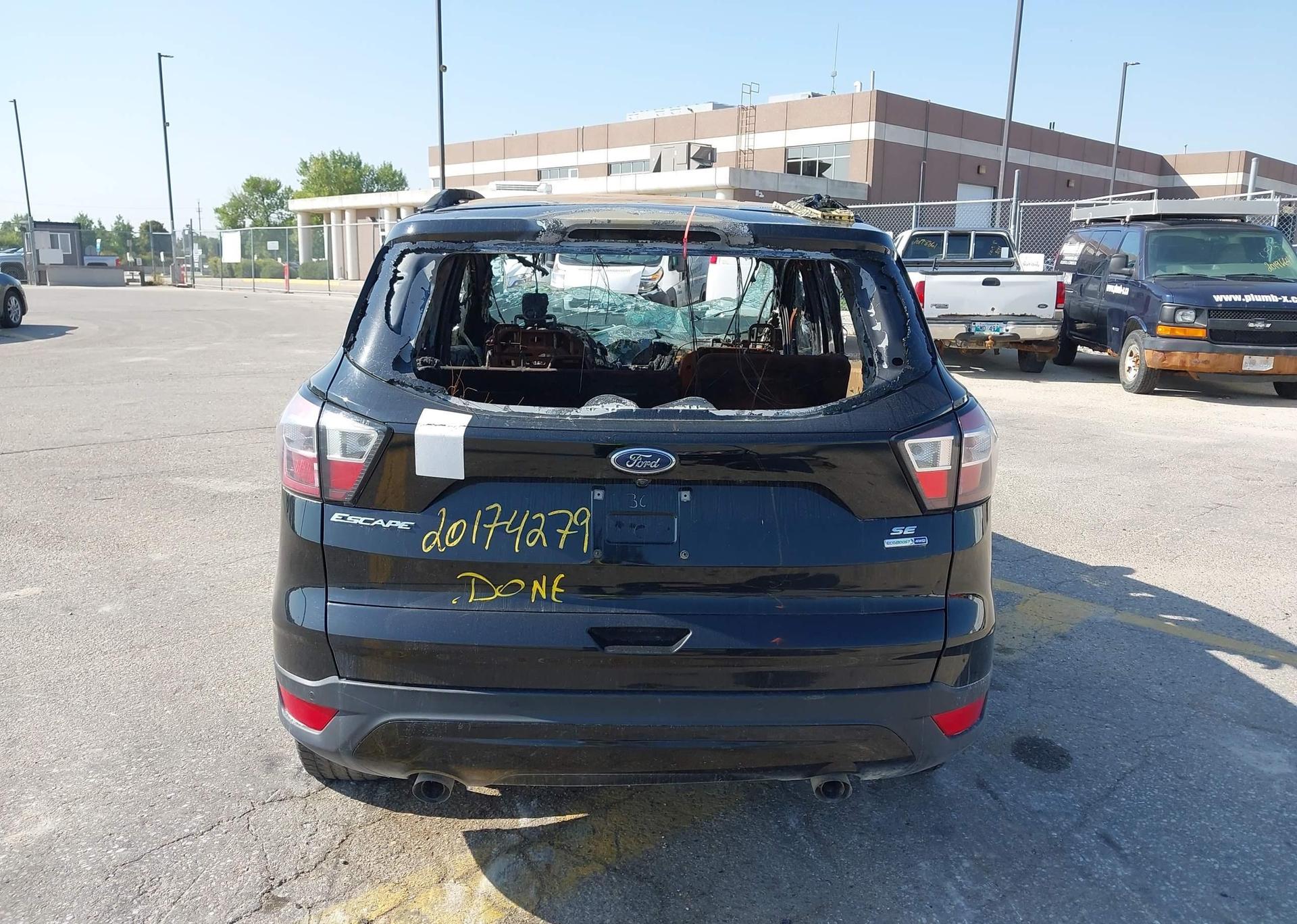 2018 FORD ESCAPE SE