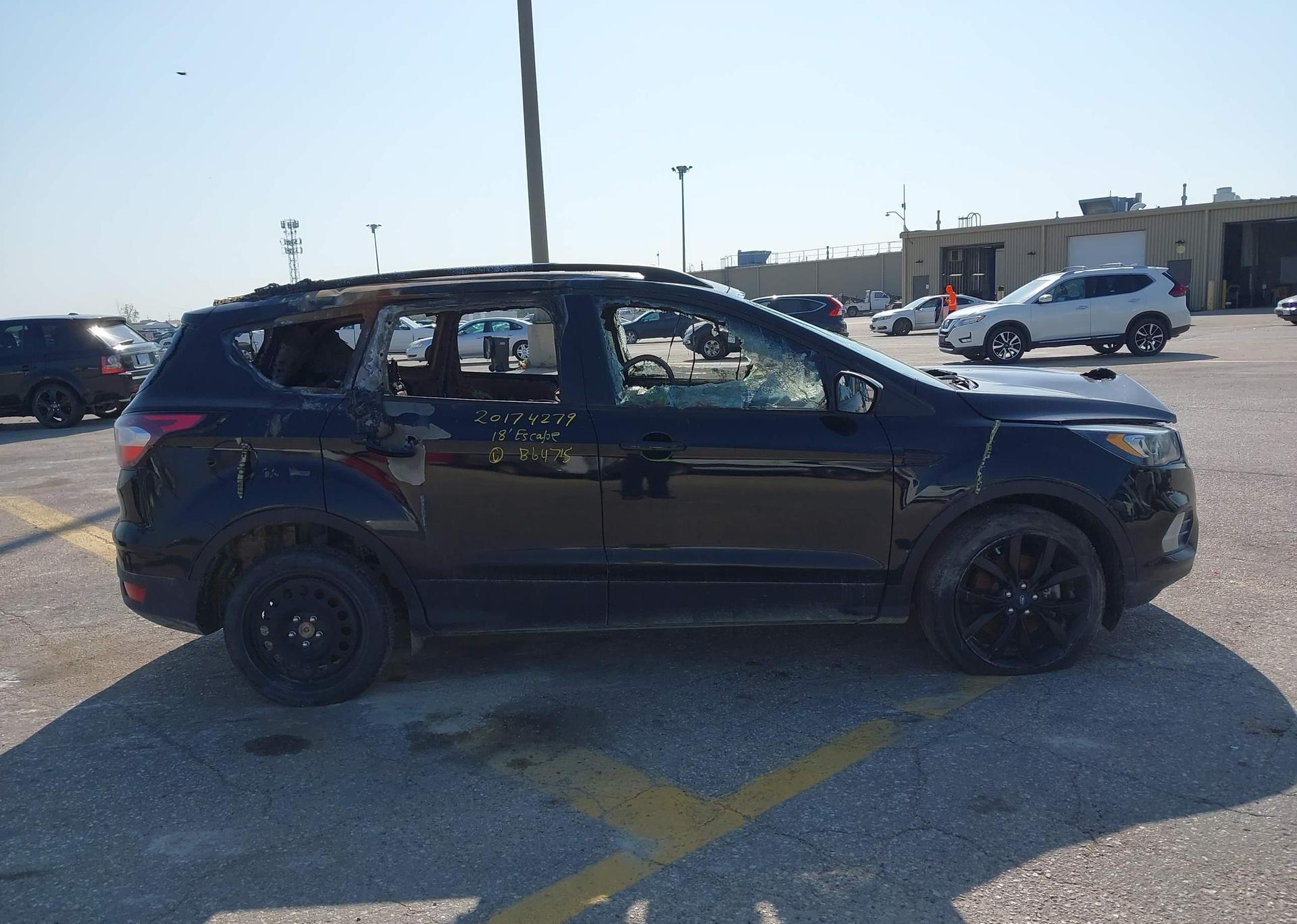 2018 FORD ESCAPE SE