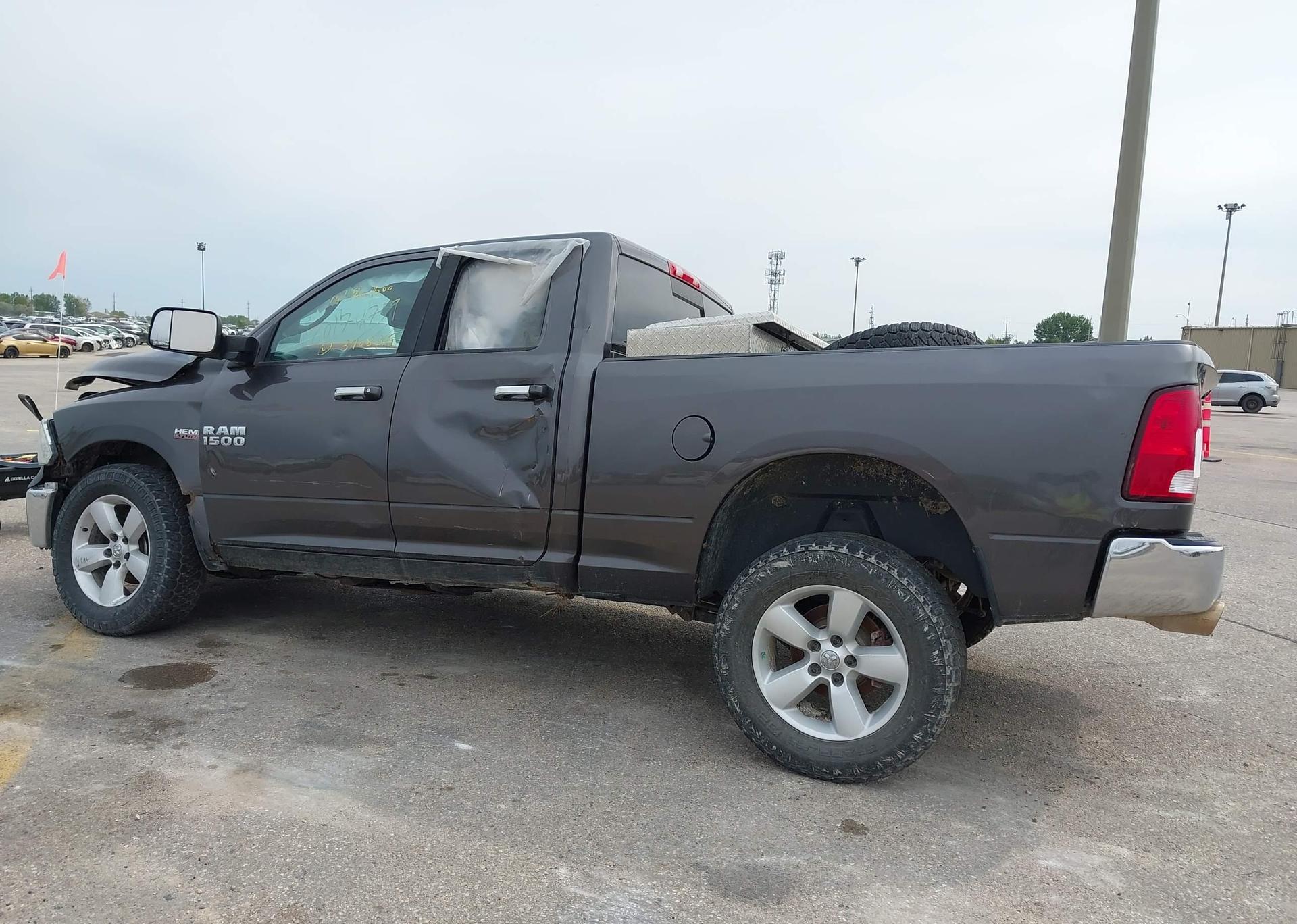 2014 DODGE RAM 1500 SLT QUAD CAB