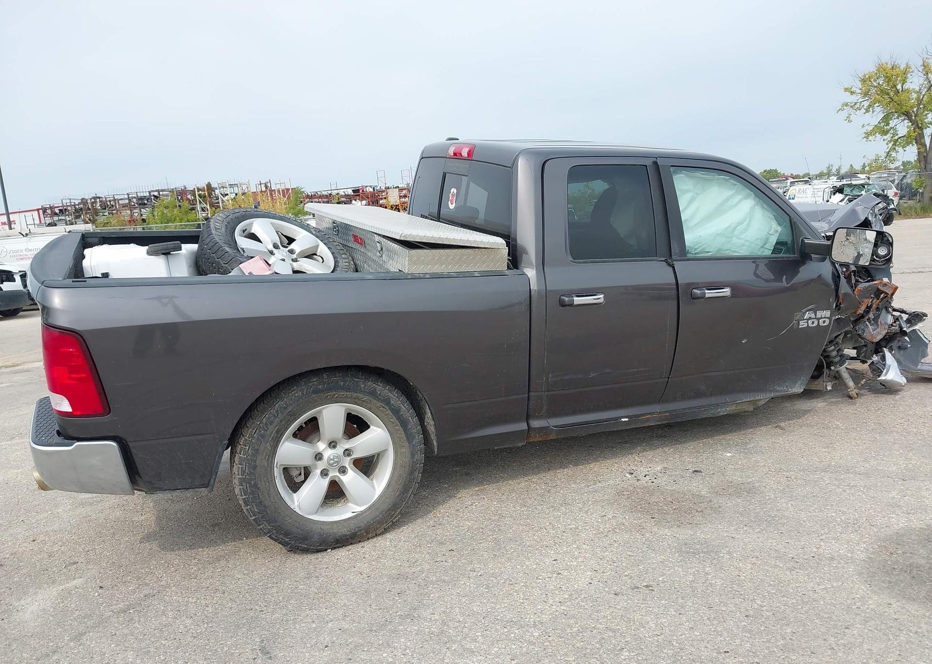 2014 DODGE RAM 1500 SLT QUAD CAB