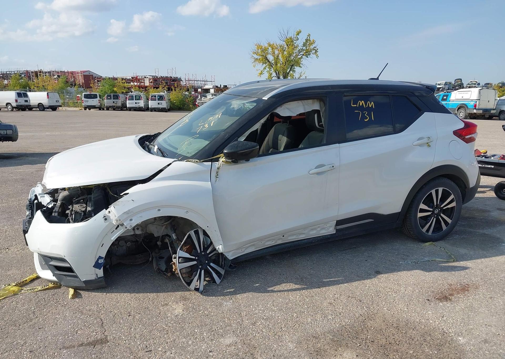 2020 NISSAN KICKS SR