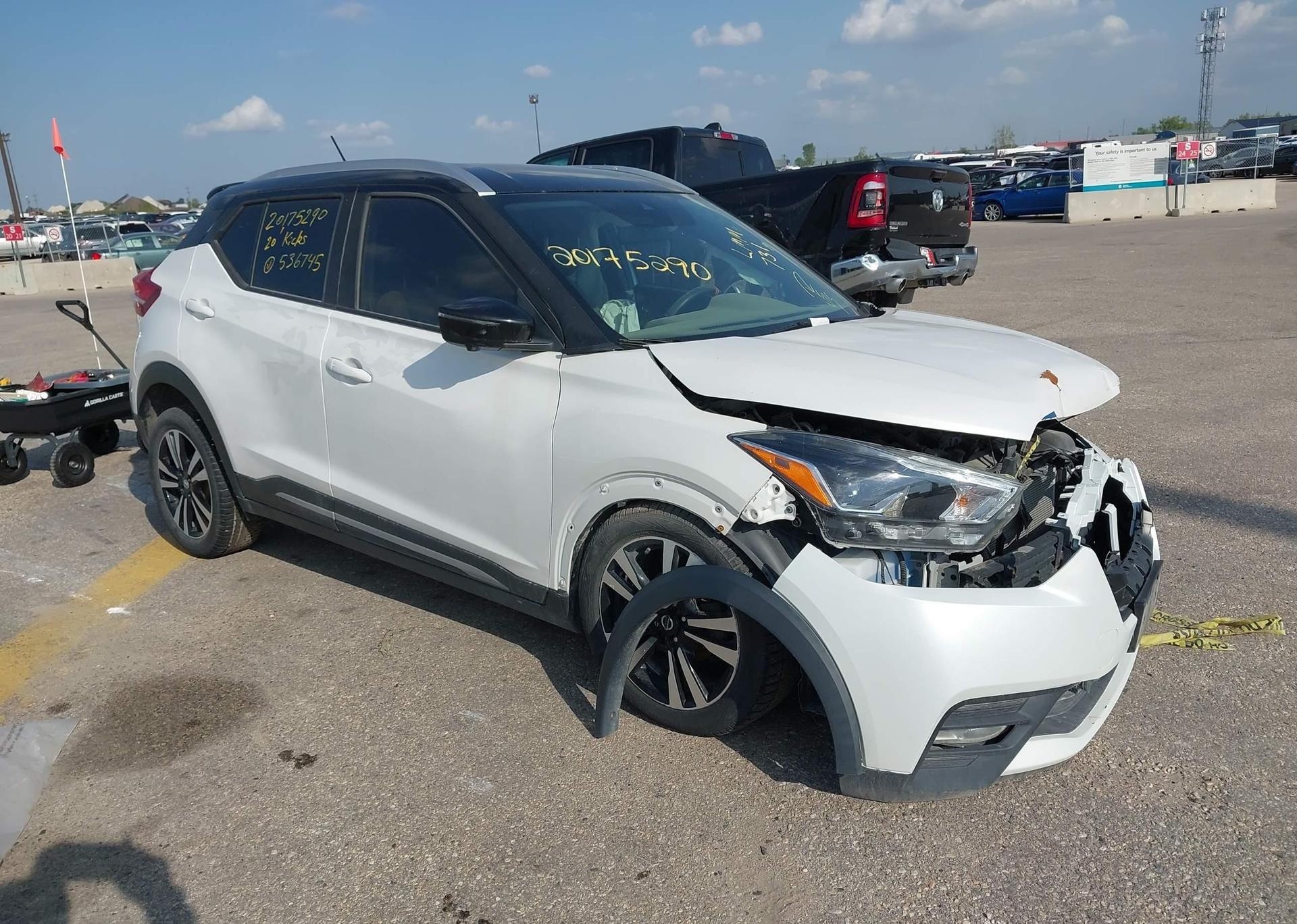 2020 NISSAN KICKS SR