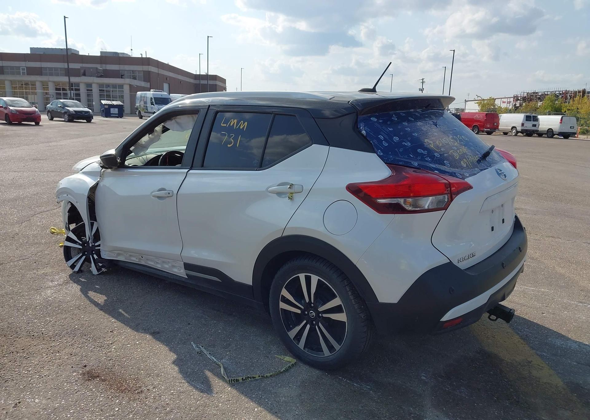 2020 NISSAN KICKS SR