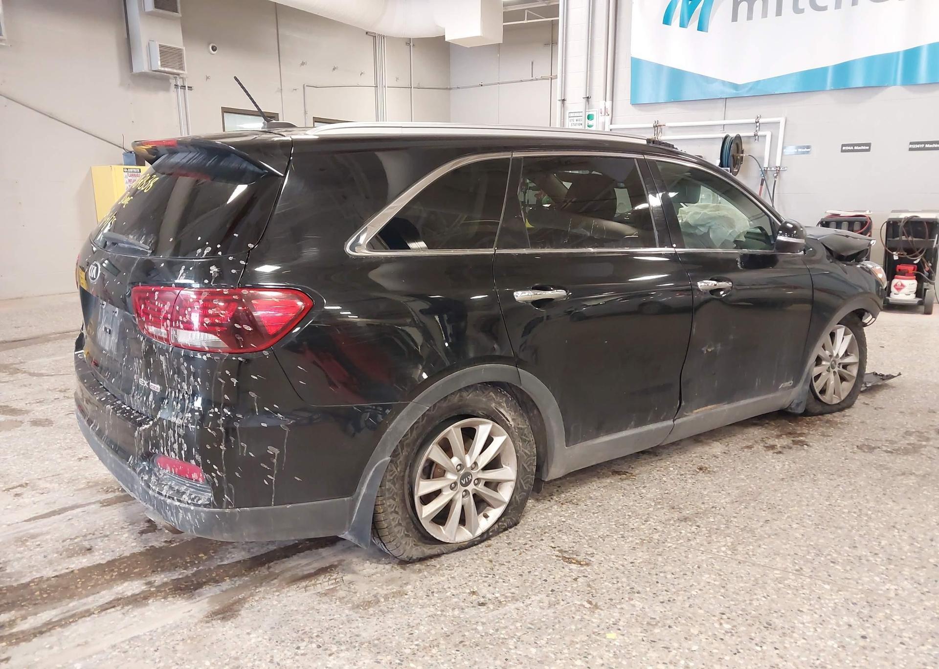 2019 KIA SORENTO EX