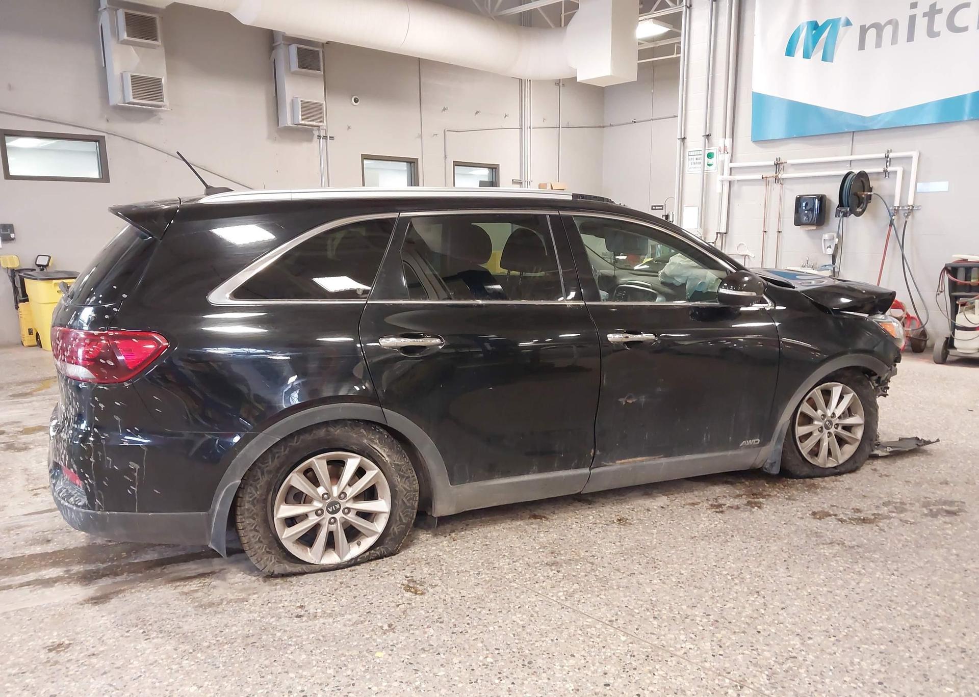 2019 KIA SORENTO EX