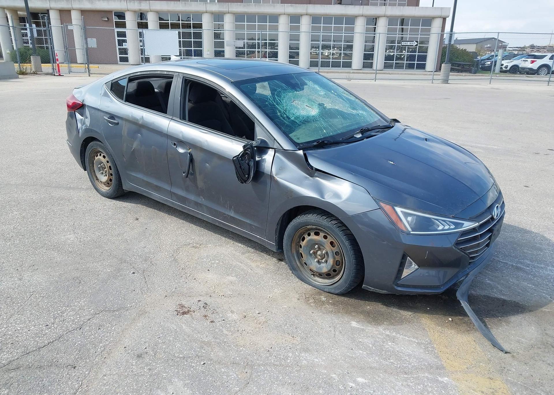 2020 HYUNDAI elantra se