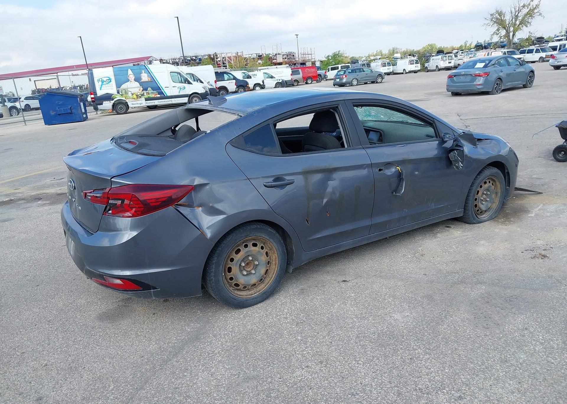 2020 HYUNDAI elantra se