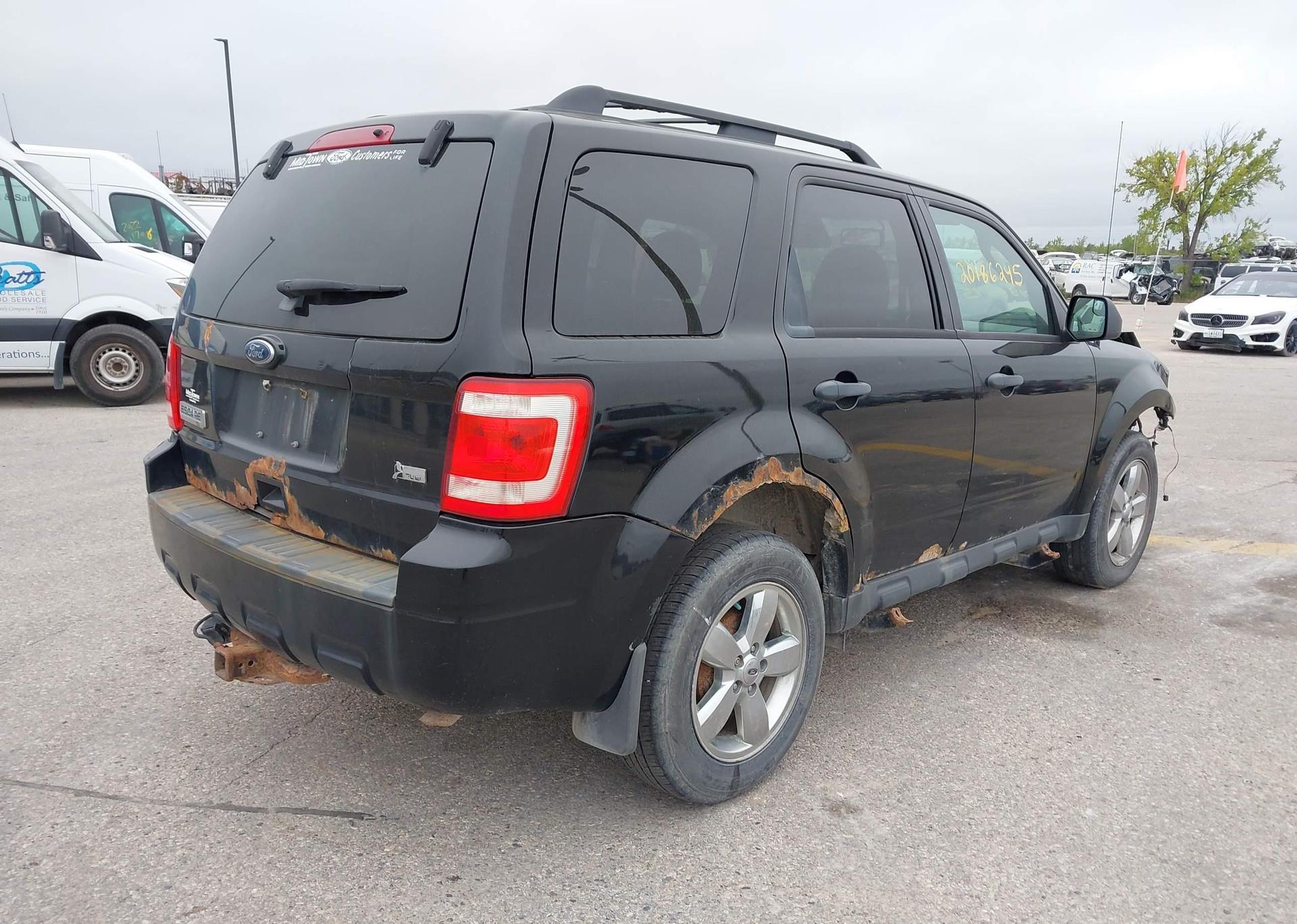 2010 FORD ESCAPE XLT V6