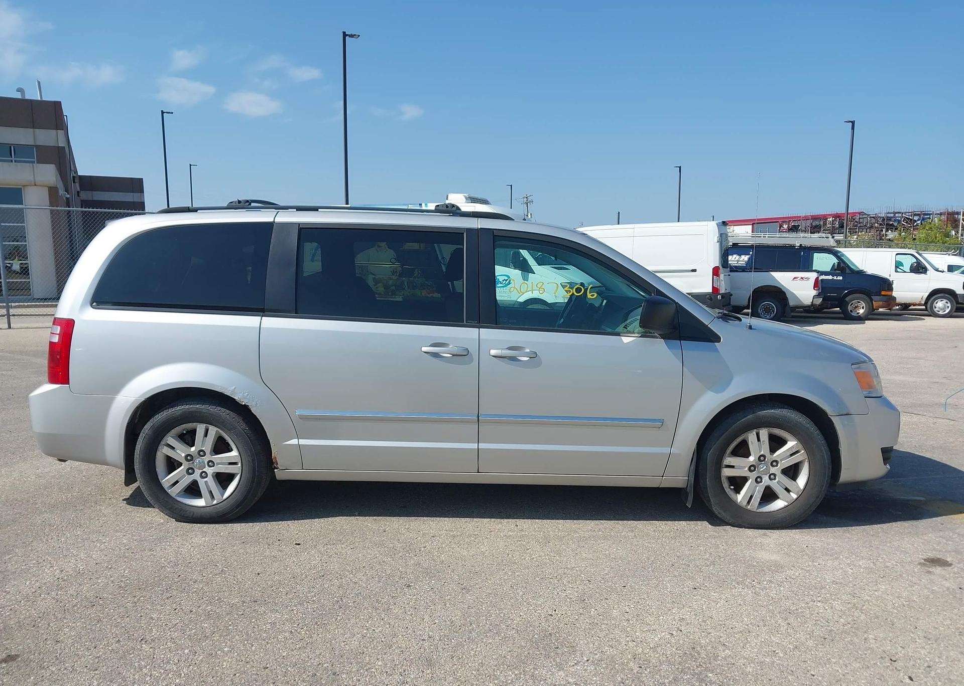 2008 DODGE GRAND CARAVAN SXT