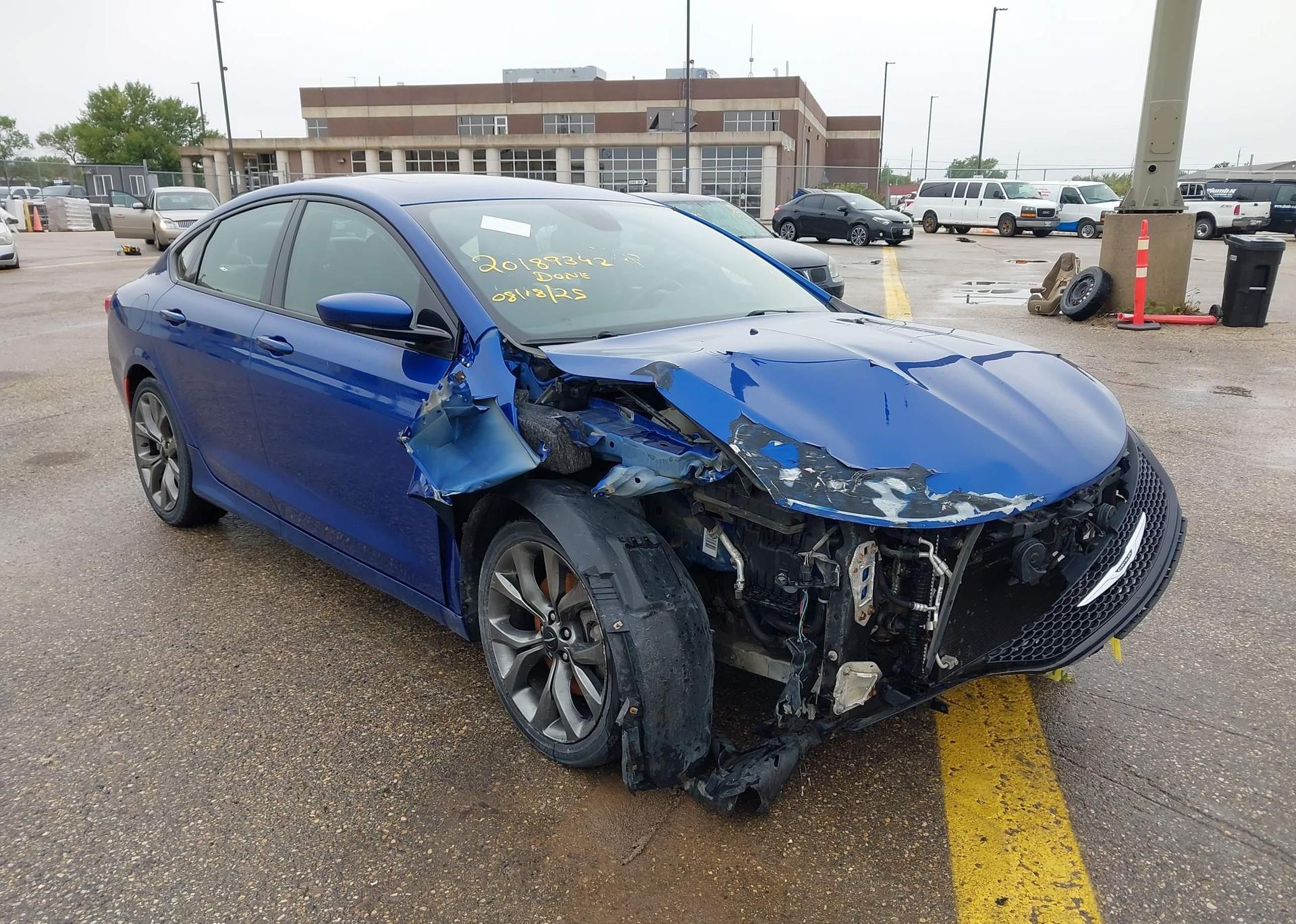 2016 CHRYSLER 200 S V6
