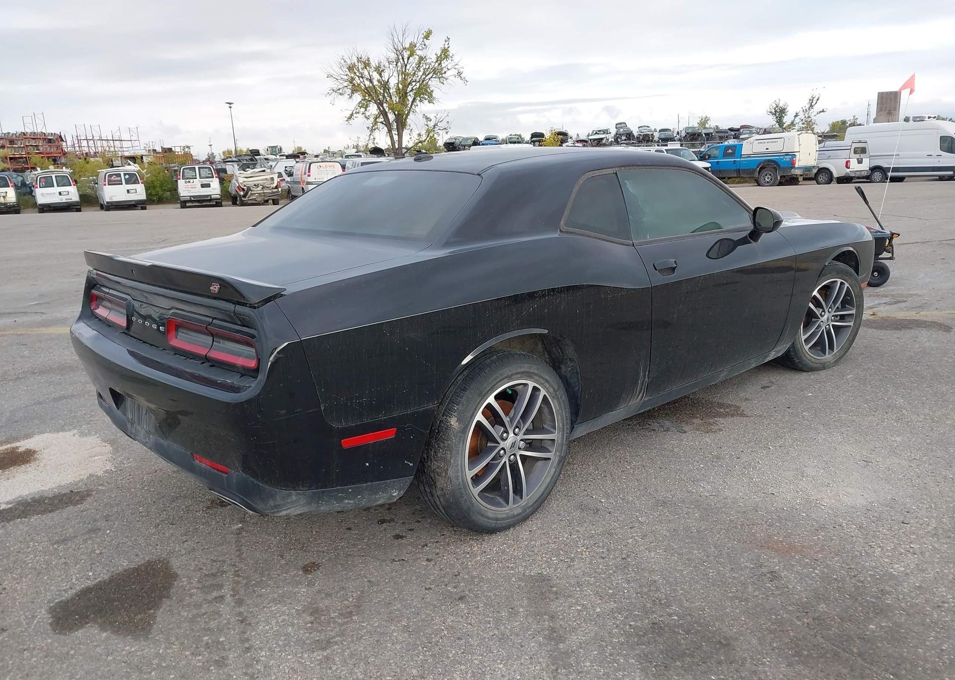 2019 DODGE CHALLENGER SXT