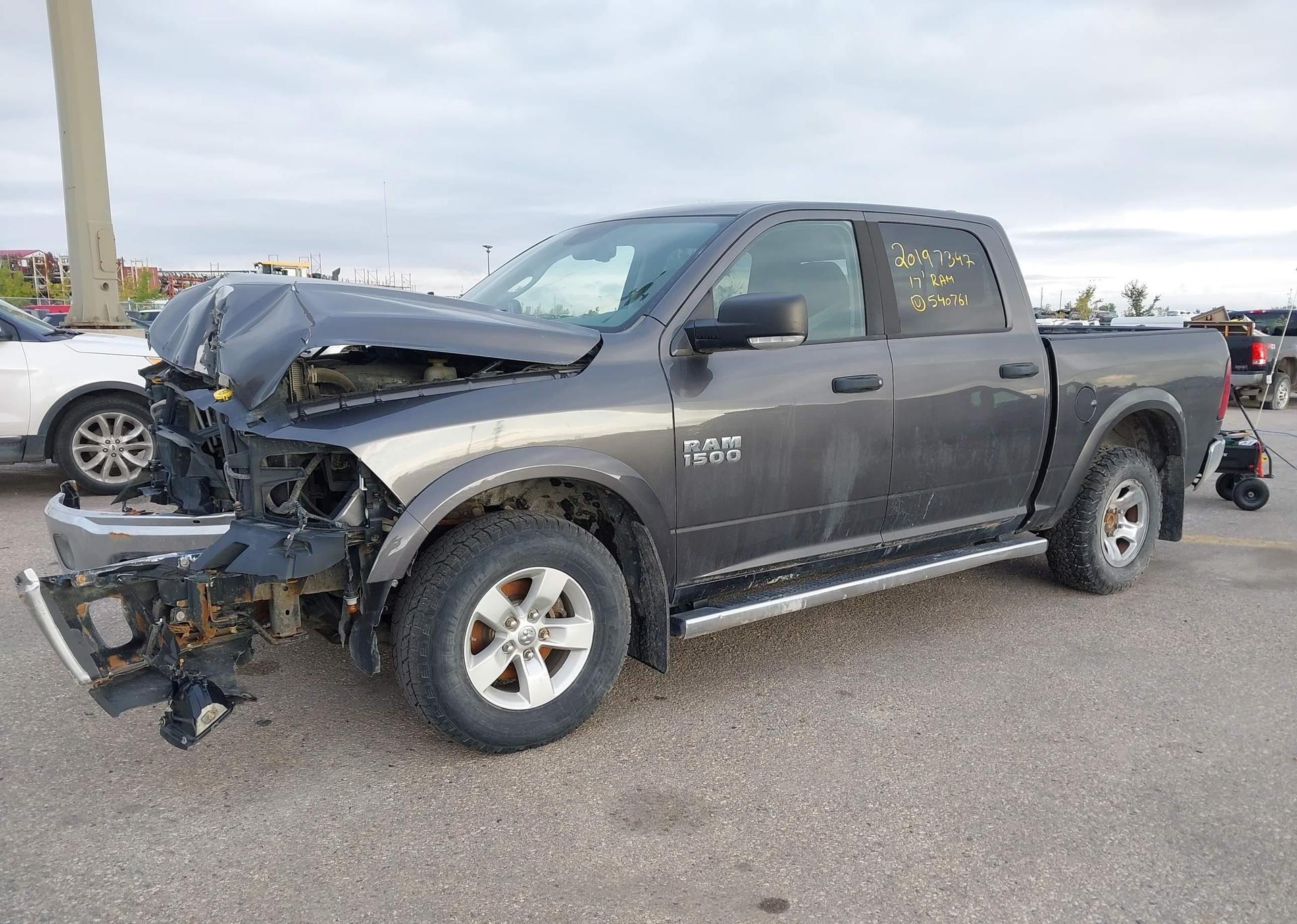 2017 DODGE RAM 1500 SLT CREW CAB