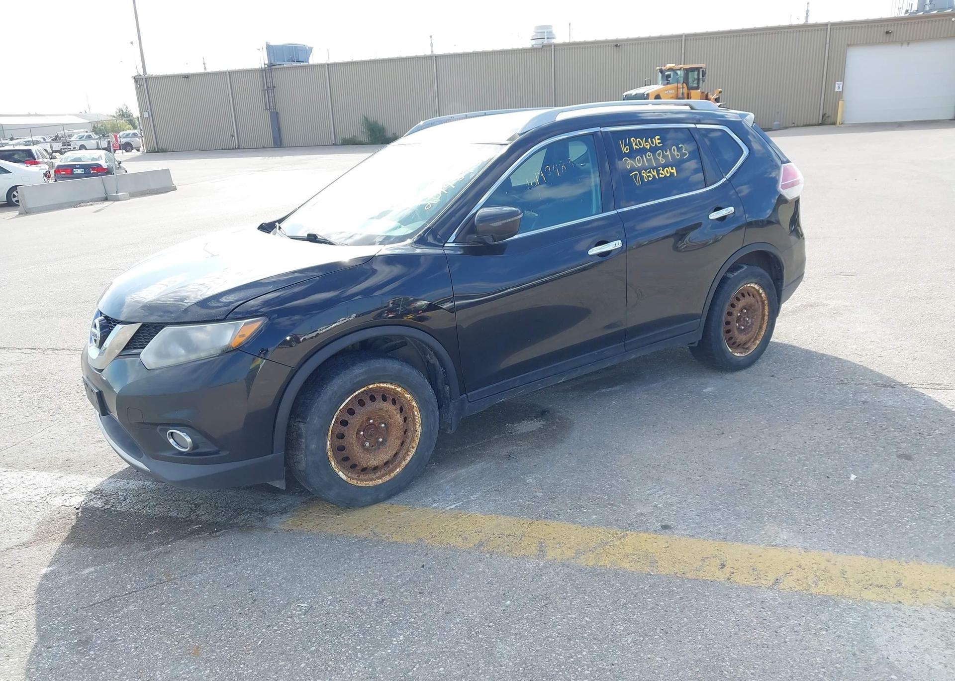 2016 NISSAN ROGUE S