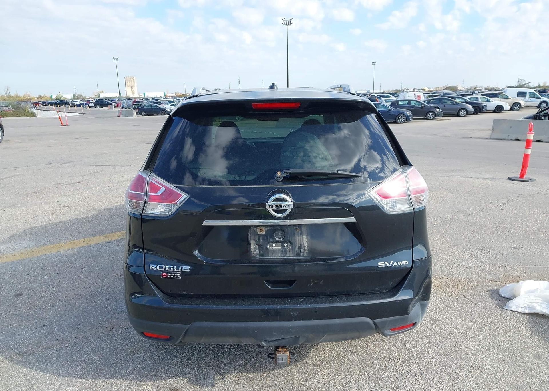 2016 NISSAN ROGUE S