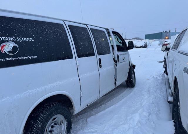2018 CHEVROLET EXPRESS 2500 LS