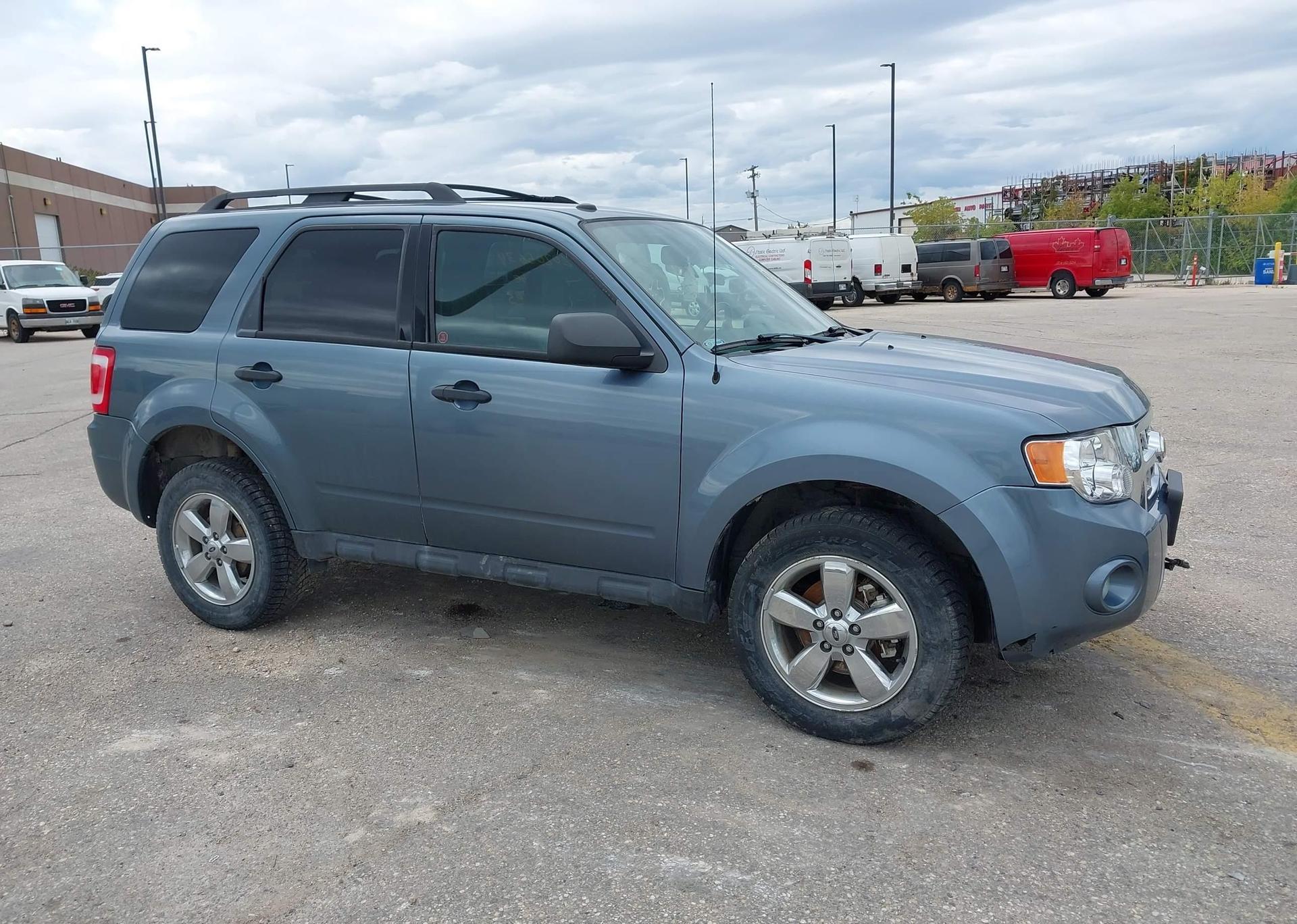 2012 FORD ESCAPE XLT