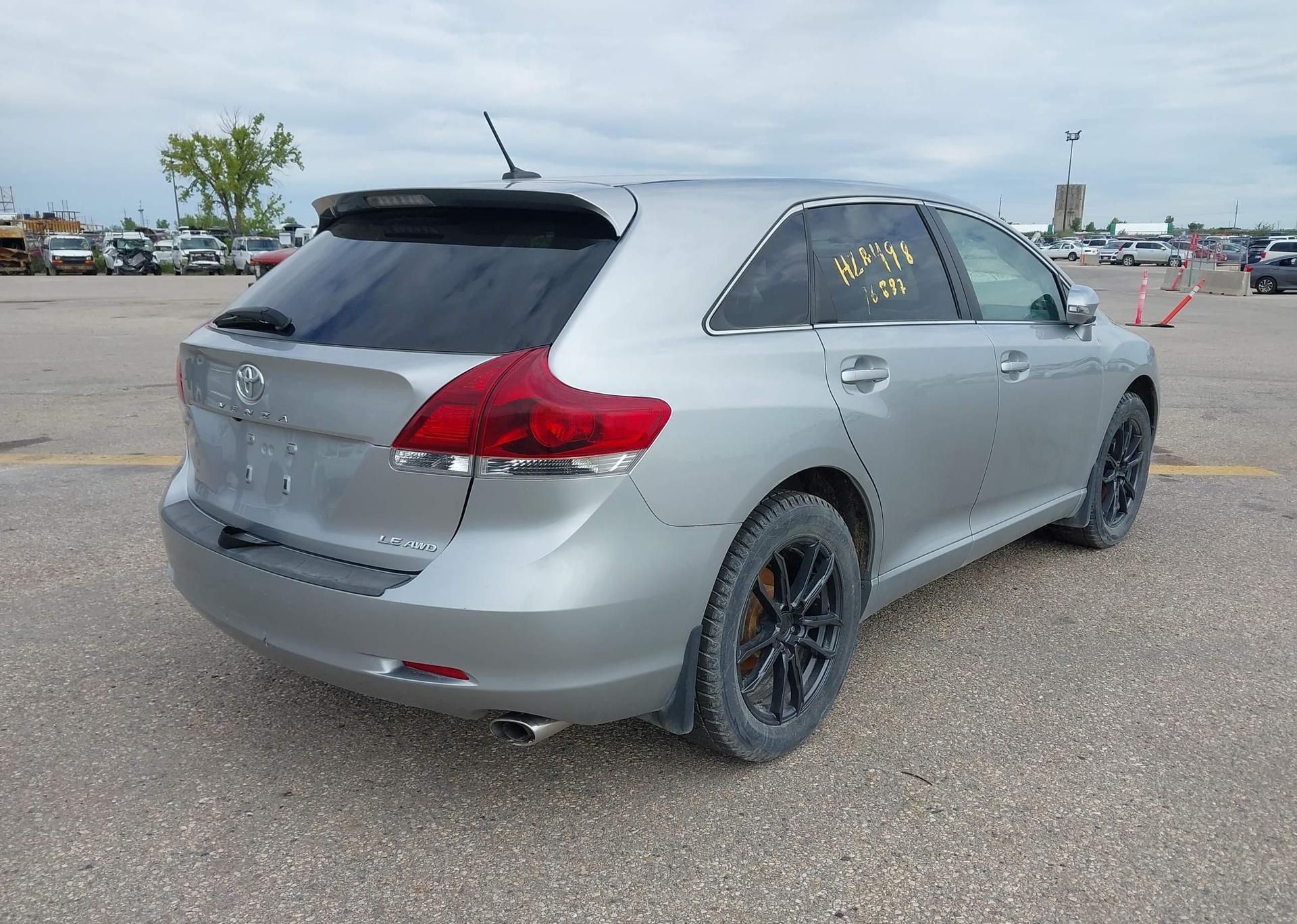 2016 TOYOTA VENZA