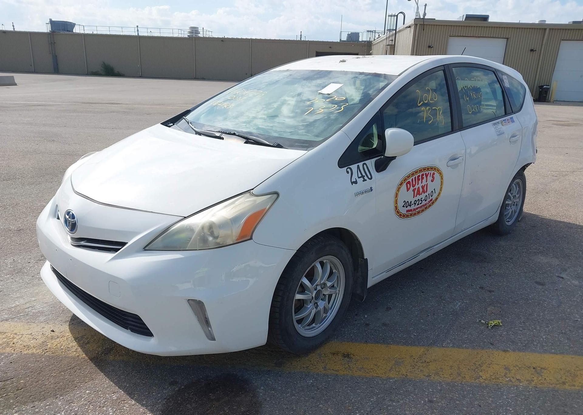 2014 TOYOTA PRIUS V